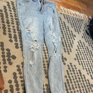 American Eagle Outfitters Light Blue Distressed Skinny Jeans